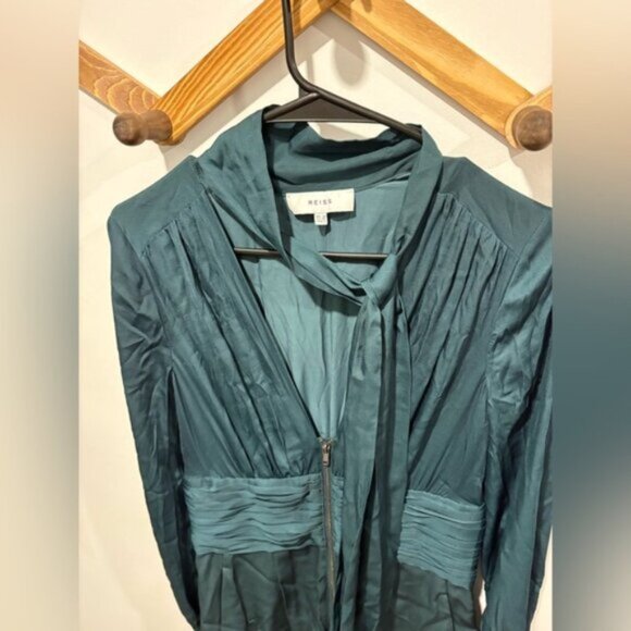 Reiss Kinley Plunge Tie Detail Green Jumpsuit - Picture 9 of 15